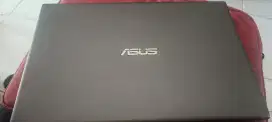 Dijual laptop Asus VivoBook Ryzen 3