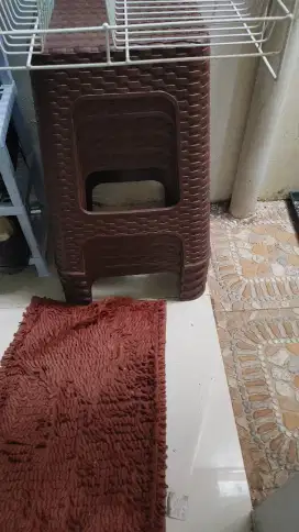 Meja lipat dan kursi