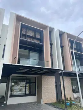 Disewakan Rumah Baru - Tanakayu Vasya BSD
