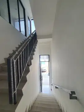 DISEWAKAN RUKO OSAKA PIK2, TERMURAH, COCOK UNTUK KANTOR, 85JUTA/THN