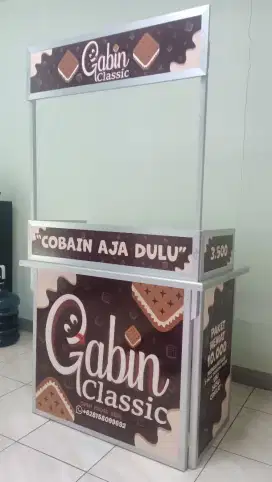 Booth portebel lipat