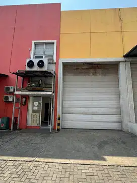 Dijual Gudang luas 9x18 di Green Sedayu Bizpark Cakung Jakarta Timur