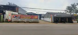 Tempat Usaha - Gudang Komersial di Jl. Raya MT. Haryono Setu Bekasi
