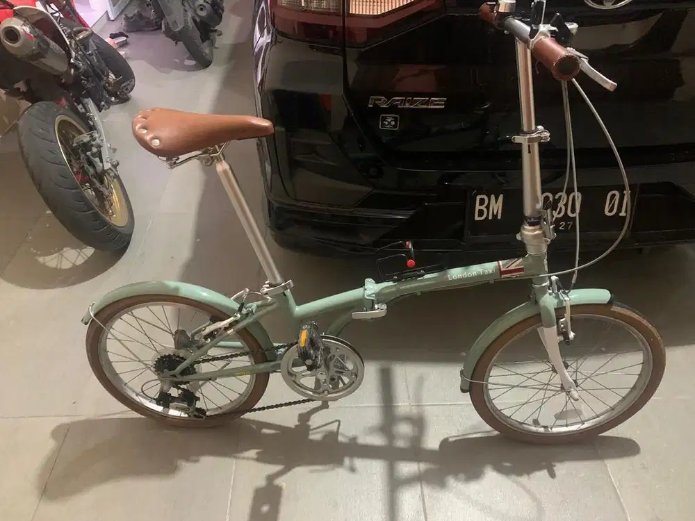 London taxi folding bike