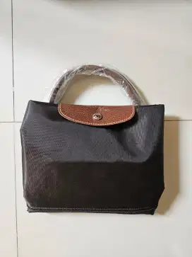 Tas travelling long ch*mp