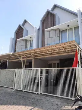 Rumah di Manyar Tirtoasri Dekat Kampus ITS, UNAIR, Kertajaya, Ngagel