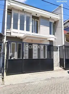 TERMURAH DI MANYAR JAYA RUMAH BARU GRESS MINIMALIS 2 LT DEKAT UNTAG