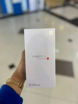 NEW❗️XIAOMI 15 12/512GB FREE WIRELESS CHARGE