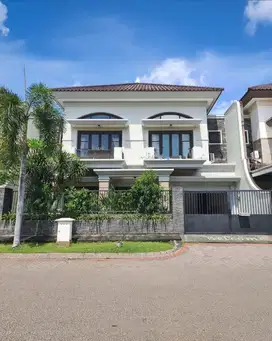 MURAH Rumah CENTRAL PARK KLAMPIS Dkt Kertajaya indah, Araya 1