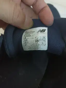 2 sepatu New balance crush, size us 9/43,  puma size 43