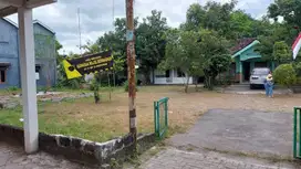 Tanah Luas 607 Meter Persegi Lokasi Strategis di Daerah Mantrijeron Yo