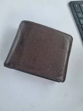 Dompet kulit pria