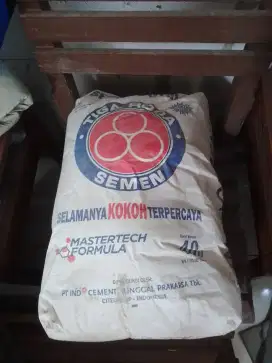 Semen Putih Tiga Roda