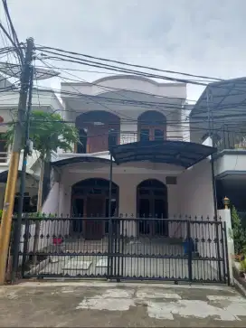 Dijual Rumah standard Di Gading Ayu komplek Hybrida