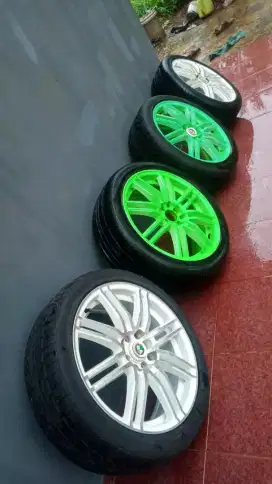 velg racing HRS ring 17 baut 4 nego sampe jadi