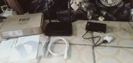 Slhkn plh slh 1 dr set to box tv digital atau sblh nya hrg murah cpt