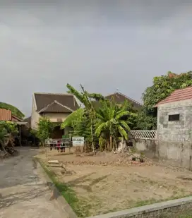 Di jual rumah solo baru