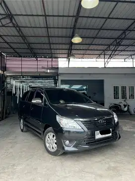 Toyota Kijang Innova G A/T 2013