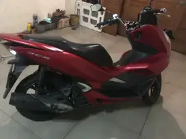 Jual Motor Honda PCX tahun 2019