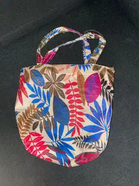 Tas Jinjing Wanita Motif Bunga