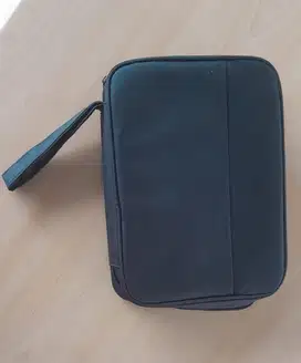 Pouch Multifungsi Pria