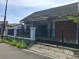 RUMAH KARANGREJO BANYUMANIK