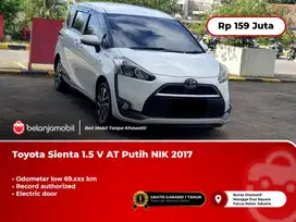 [ LOW KM ] Toyota Sienta 1.5 V AT Putih 2017/2018