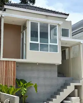 Rumah modern 2 Lantai Kebumen