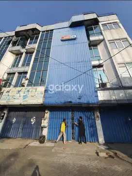 Ruko strategis 4 lantai sewa/jual daerah jl.semarang surabaya timur