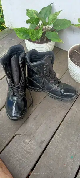Sepatu PDL no 41