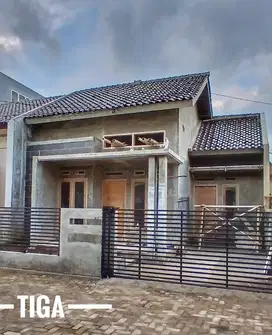 Dijual rumah satu lantai tanah luas strategis dekat ke pusat kota