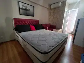 DISEWAKAN STUDIO FURNISH BASSURA CITY APARTEMEN FREE IPL