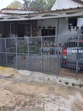 Rumah Modern Masuk Kota Didalam Komplek Area Ujung Berung Bandung