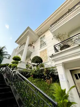 Rumah mewah BSD Taman Tirta Golf