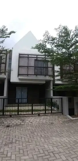 Rumah Baru di Ngagel Tengah Kota SHM Dekat Manyar, Nginden, Kertajaya