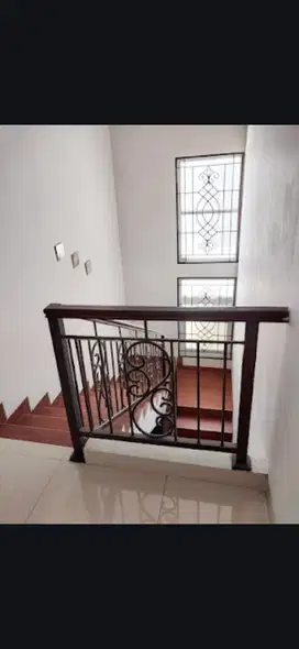 D jual rumah oleaster gading serpong