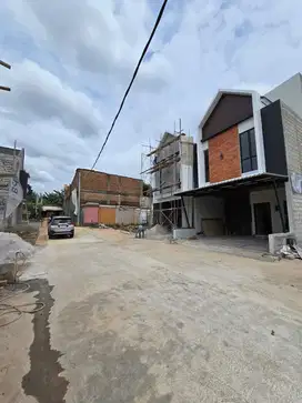 Rumah Cluster 19 Unit selangkah ke Lrt Cibubur Jakarta Timur