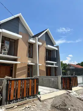 Rumah Cahaya di Margahayu Raya Ciwastra Buahbatu dkt RS Al Islam Metro