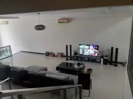 DIJUAL RUMAH SUNTER 4 LANTAI,HDAP UTARA,LUAS 200m2 NYAMAN,KODE JF