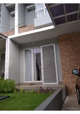 rumah murah full renov 2 siap huni di harapan indahn2 bekasi