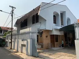 Quick Sale Old House  Senayan