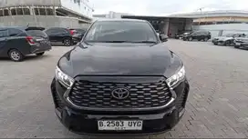 Toyota Innova Zenix 2.0 V AT 2023 Hitam - KONDISI ISTIMEWA BERGARANSI
