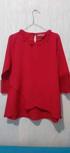 Kebaya Merah Menyala