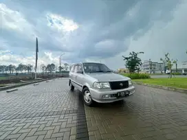 Toyota Kijang LGX 1.8 efi A/T 2000