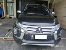 Mitsubishi Pajero Sport 2.4 Dakar 4X2 AT 2021 Hitam - KONDISI ISTIMEWA