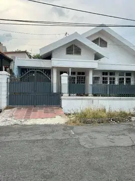 Disewakan Rumah 1 lantai Dharmahusada indah dekat kampus C unair