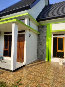 Rumah ayem tentrem strategis