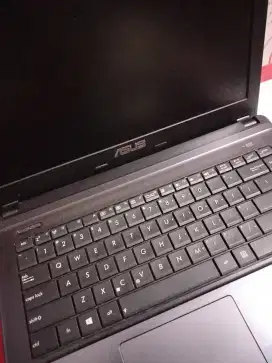 Laptop Asus Desktop-P9PCL2L
