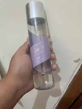 Parfum oosom ungu