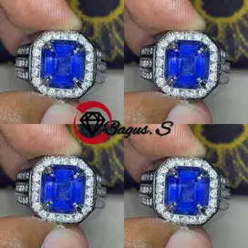 Natural Blue Sapphire Srilanka 2.97 CT